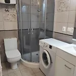 Przy Basenie דירה